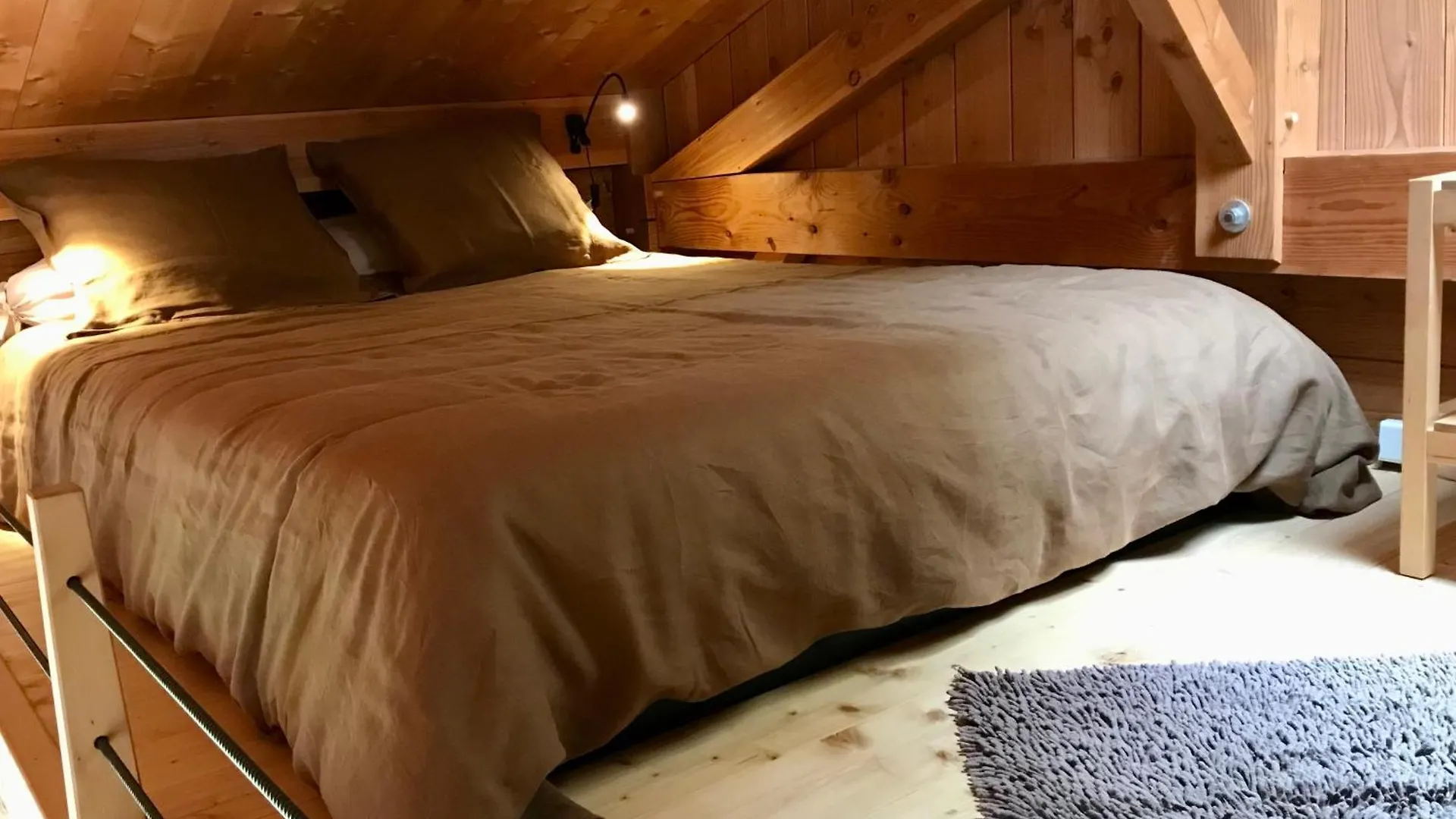 Gite Le Mazot De Vouan Saint-Andre-de-Boege Chalet